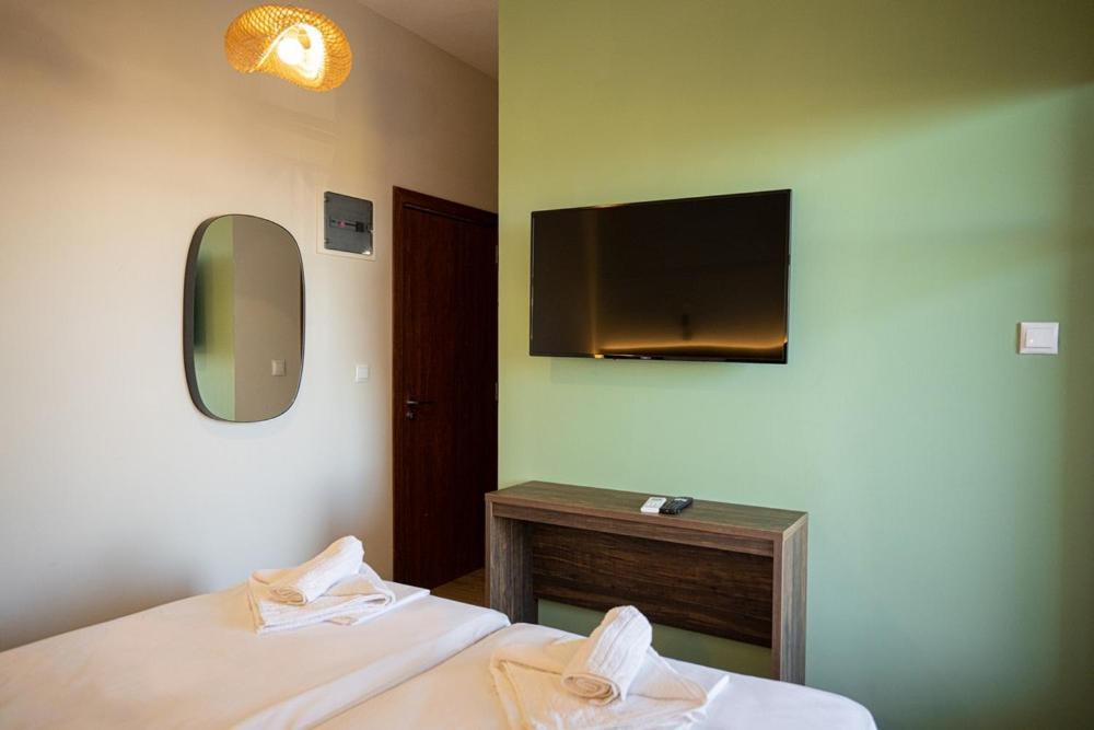Este Luxury Apartments กริโอปียี ภายนอก รูปภาพ