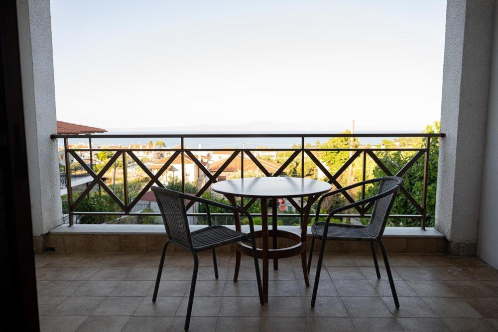 Este Luxury Apartments กริโอปียี ภายนอก รูปภาพ