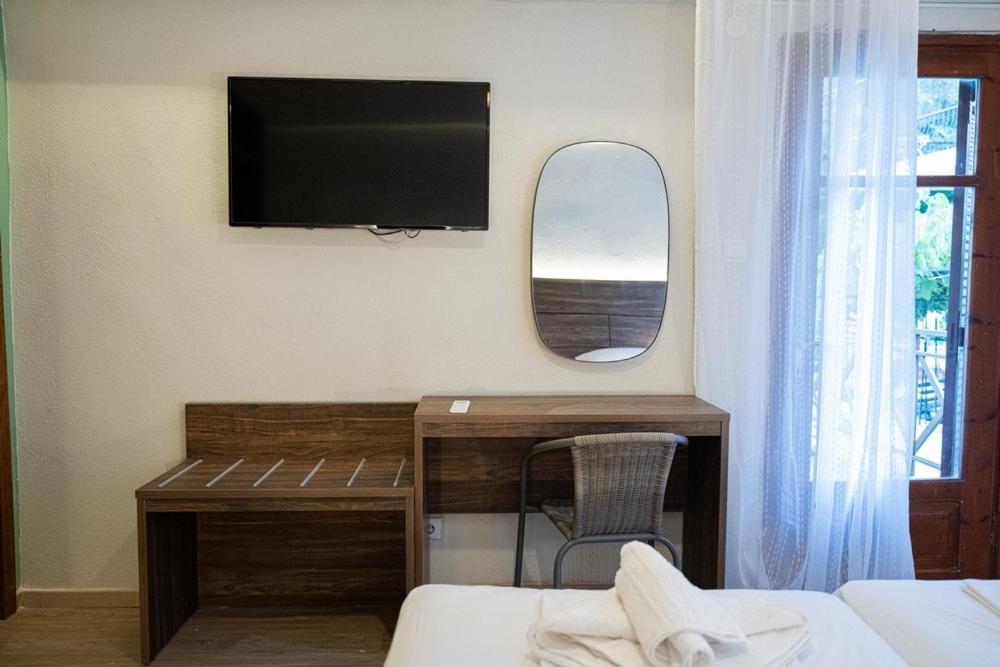 Este Luxury Apartments กริโอปียี ภายนอก รูปภาพ