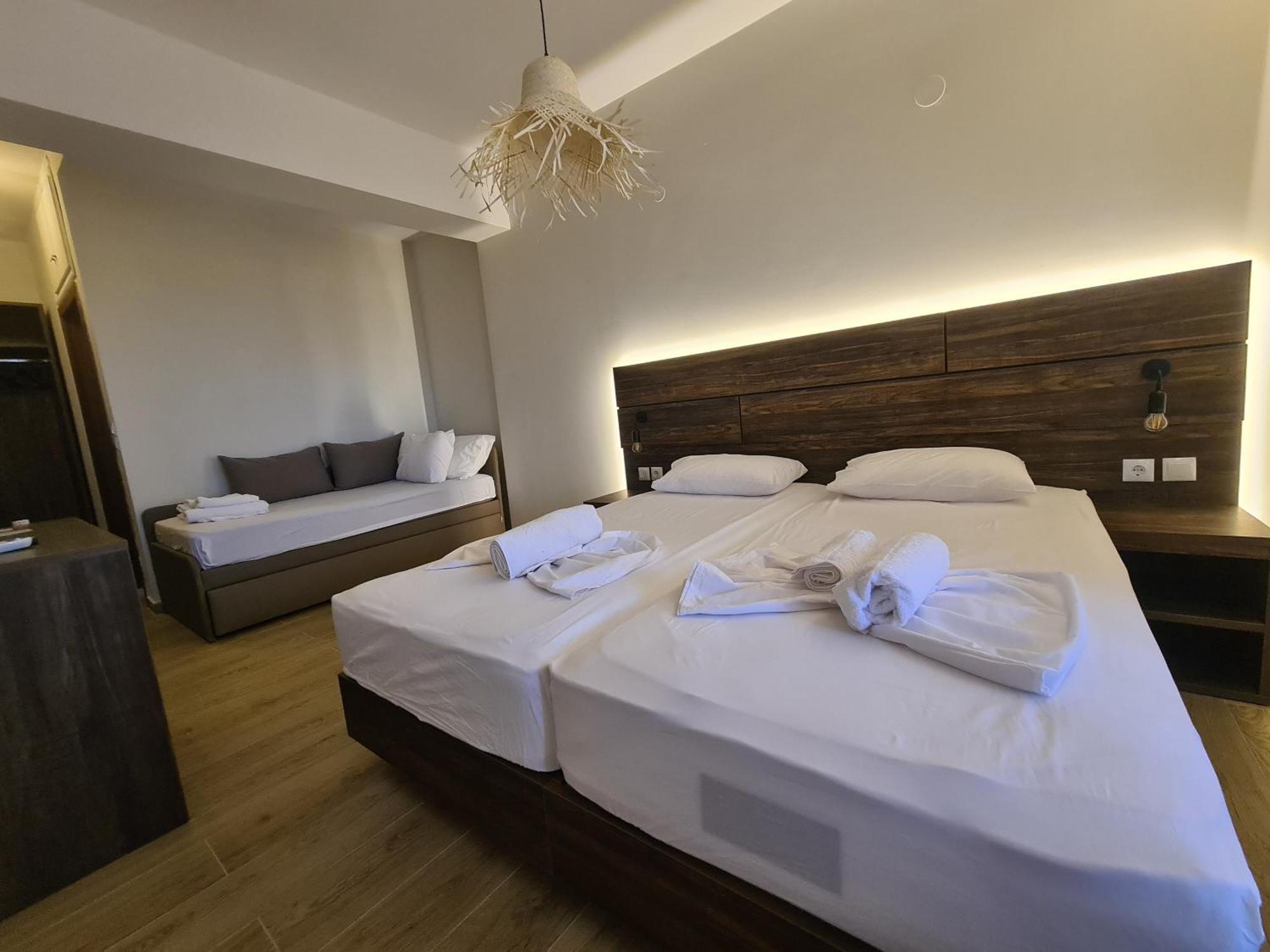 Este Luxury Apartments กริโอปียี ภายนอก รูปภาพ